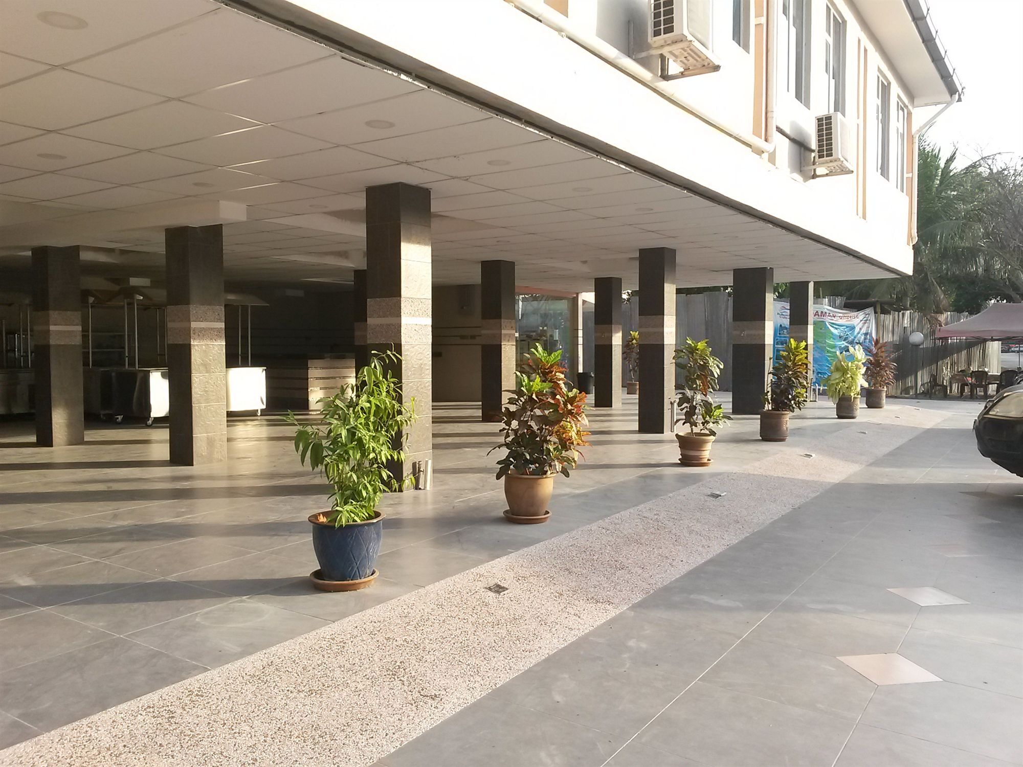 Tomato Hotel Лангкави Экстерьер фото